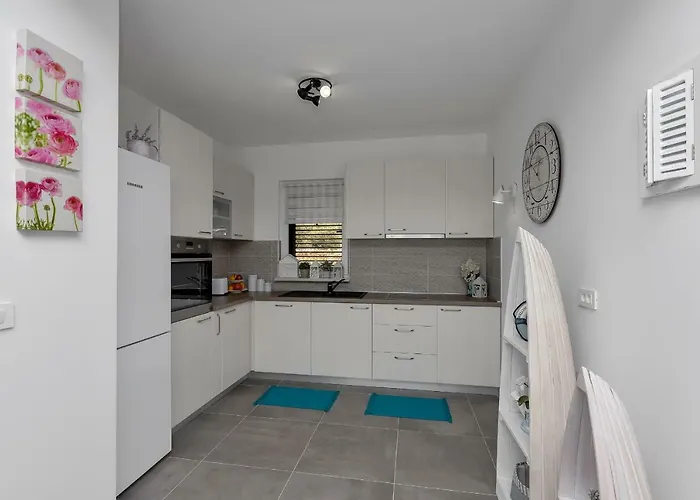 公寓 Luxury Amari - Free Parking