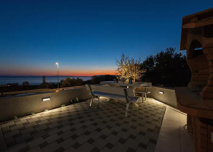 Luxury Amari - Free Parking Apartmán